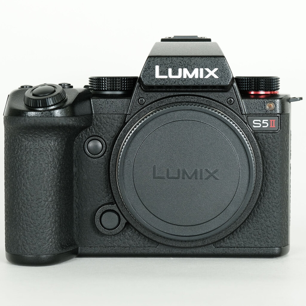 Panasonic LUMIX S5II DC-S5M2