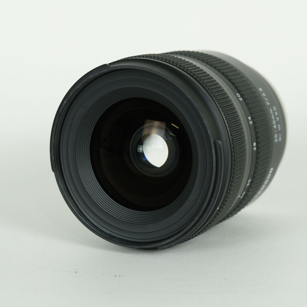 良品・最安値】TAMRON 20-40mm f2.8 ズームレンズ eマウント タムロン