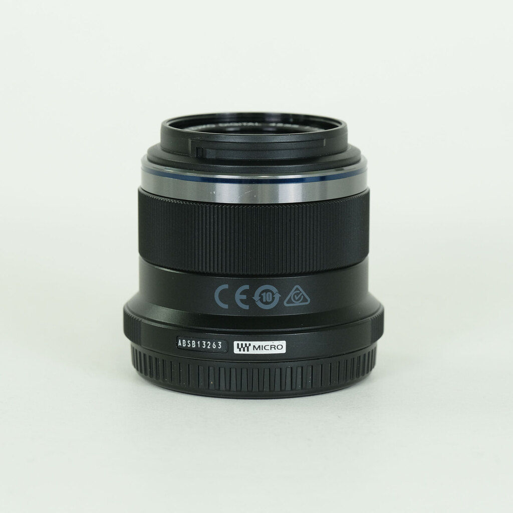 OLYMPUS M.ZUIKO DIGITAL 45mm F1.8