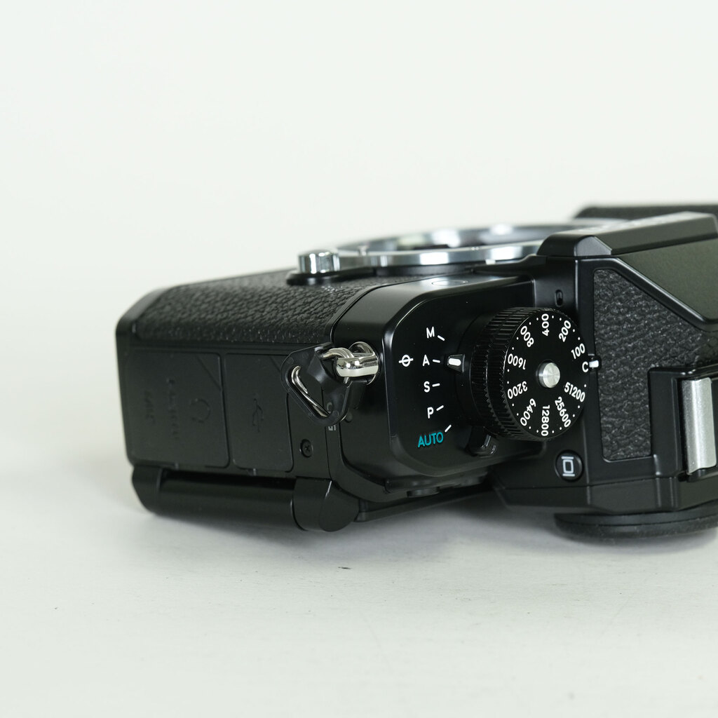 Nikon Z f