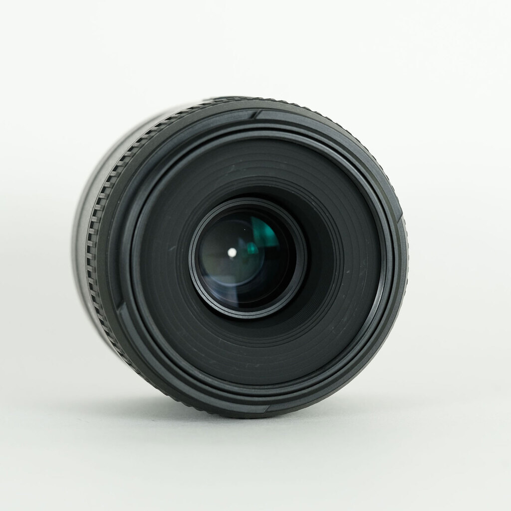 Nikon AF-S DX Micro NIKKOR 40mm f/2.8G