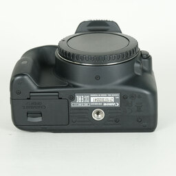 Canon EOS Kiss X7