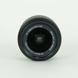 Nikon AF-S DX NIKKOR 18-55mm f3.5-5.6G VR II Nikon AF-S DX NIKKOR 18-55mm f3.5-5.6G VR II