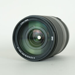 SONY E18-200mm F3.5-6.3 OSS LE SEL18200LE