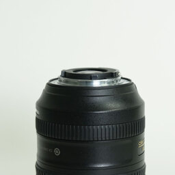 Nikon AF-S DX NIKKOR 18-300mm f/3.5-6.3G ED VR