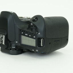 Canon EOS 80D Canon EOS 80D