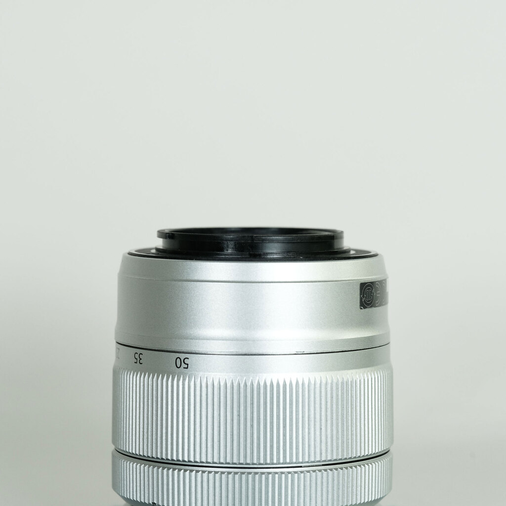 FUJIFILM XC16-50mm F3.5-5.6 OIS II