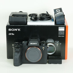 SONY α9 II（ILCE-9M2）