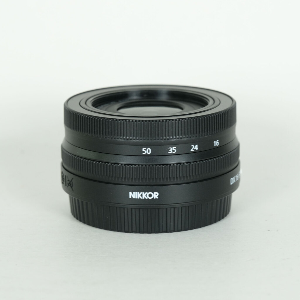 Nikon NIKKOR Z DX 16-50mm f/3.5-6.3 VR [�u���b�N]