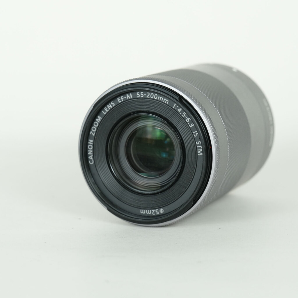 Canon EF-M55-200mm F4.5-6.3 IS STM シルバーの出品 | ONE SCENE
