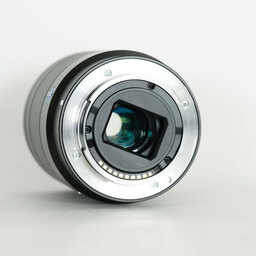 SONY Vario-Tessar T＊ E 16-70mm F4 ZA OSS SEL1670Z