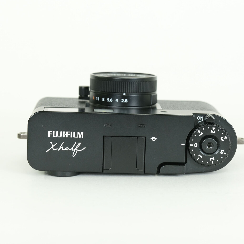 FUJIFILM X half X-HF1 FUJIFILM X half X-HF1