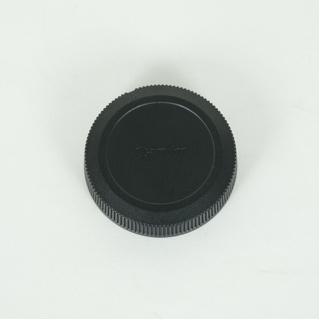 Canon RF-S 18-45mm F4.5-6.3 IS STM Canon RF-S 18-45mm F4.5-6.3 IS STM
