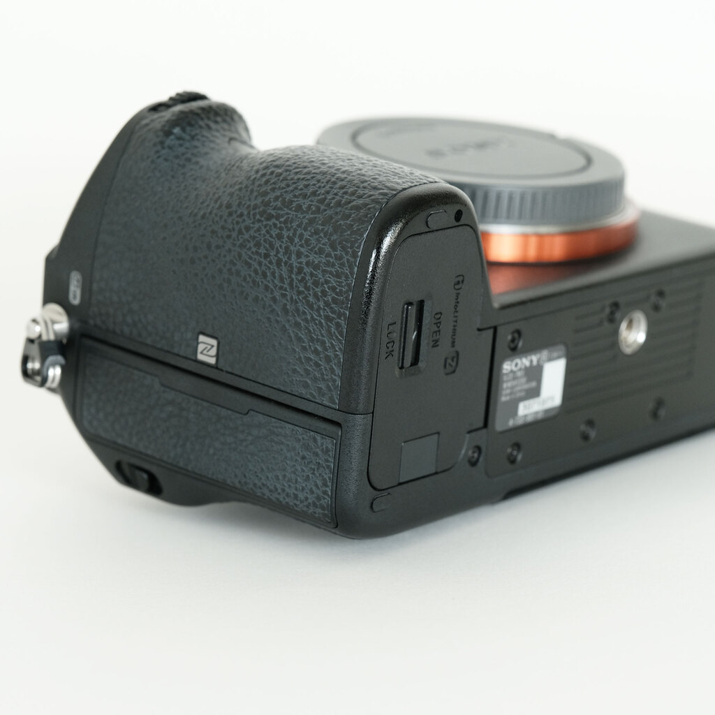 SONY α7 III（ILCE-7M3）