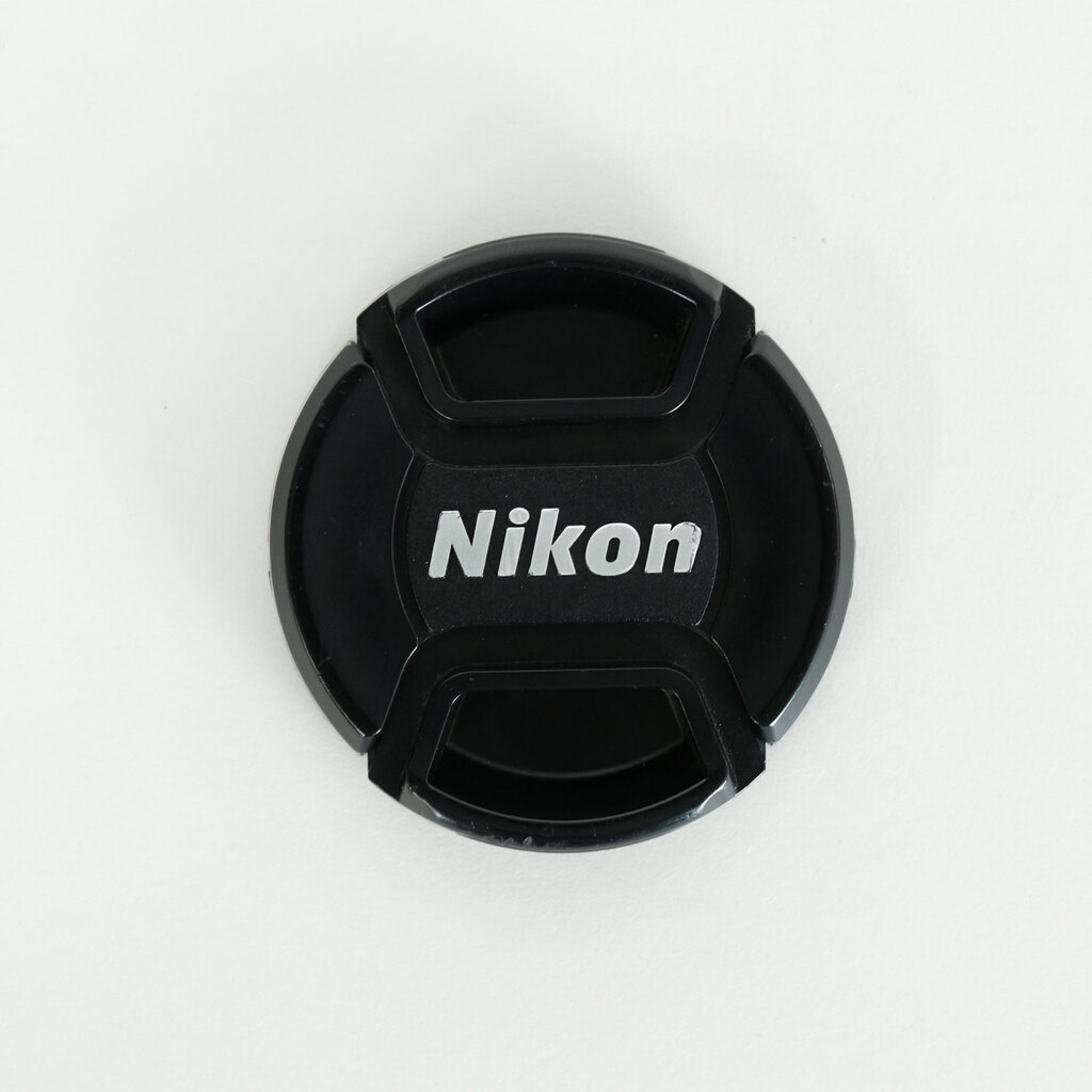 Nikon AF-S DX NIKKOR 18-55mm f3.5-5.6G VR II