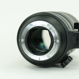 Nikon AF-S NIKKOR 70-200mm f/2.8E FL ED VR Nikon AF-S NIKKOR 70-200mm f/2.8E FL ED VR