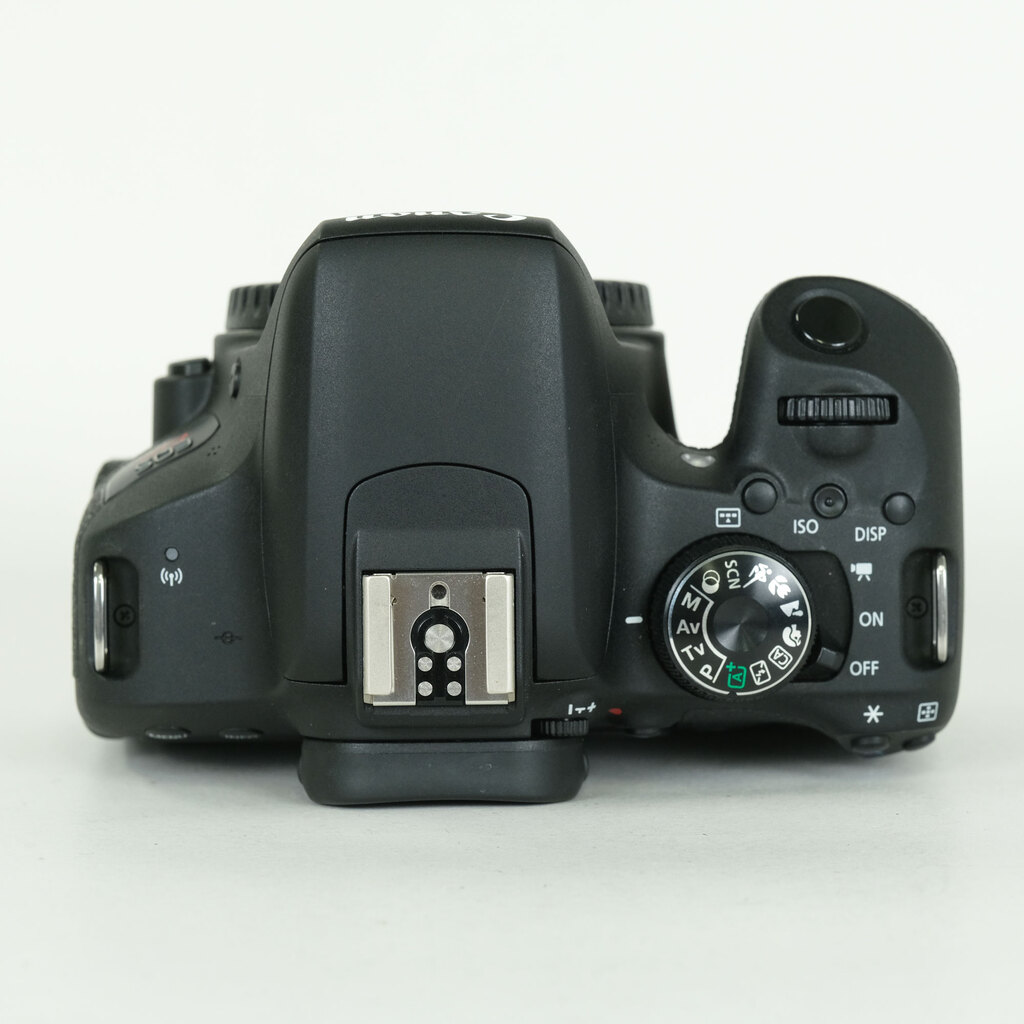 Canon EOS Kiss X9i