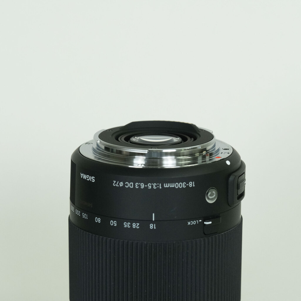 SIGMA 18-300mm F3.5-6.3 DC MACRO OS HSM｜Contemporary [キヤノンEF用]