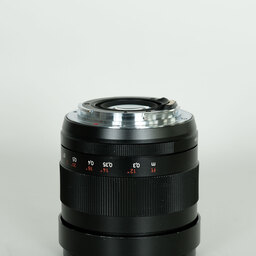 Carl Zeiss Distagon T* 35mm F2 ZE [キヤノンEF用]