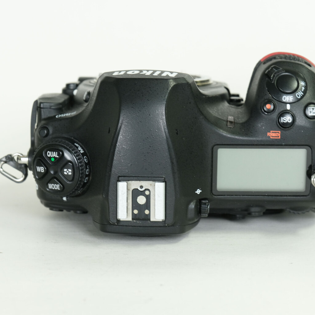 Nikon D850