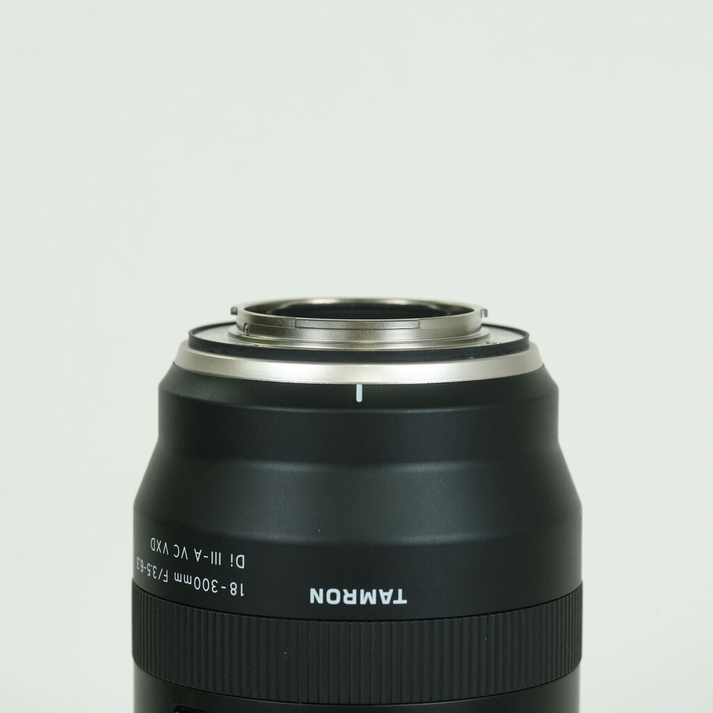 TAMRON 18-300mm F/3.5-6.3 Di III-A VC VXD (Model B061) [フジフイルムX用]