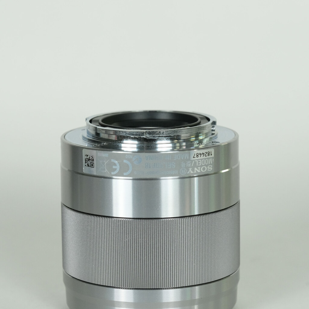 SONY E 50mm F1.8 OSS SEL50F18