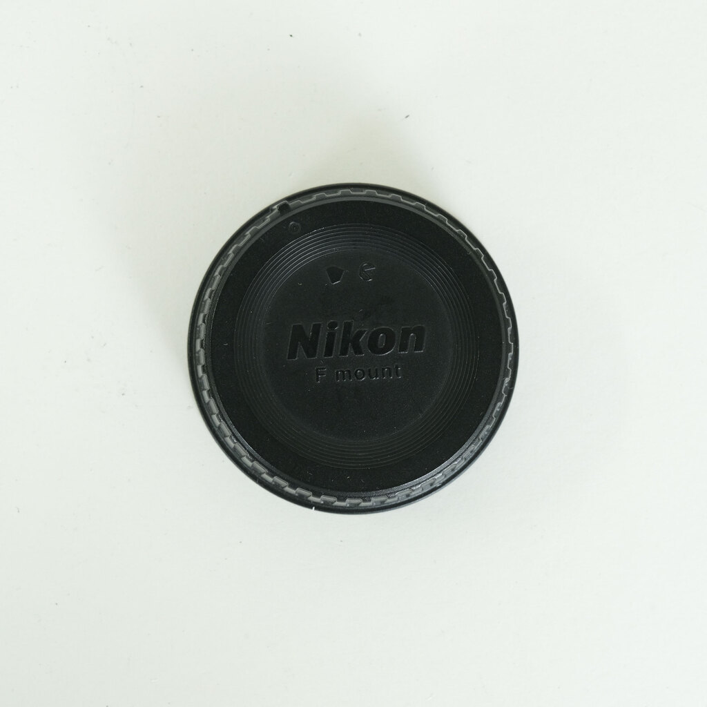 Nikon AF-S NIKKOR 500mm f/5.6E PF ED VR