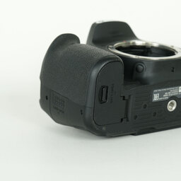 Canon EOS 90D