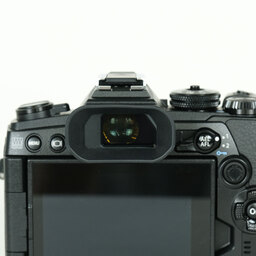 OLYMPUS OM-D E-M1 Mark III