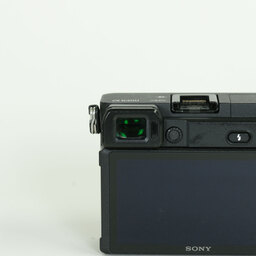 SONY α6400(ILCE-6400) SONY α6400(ILCE-6400)