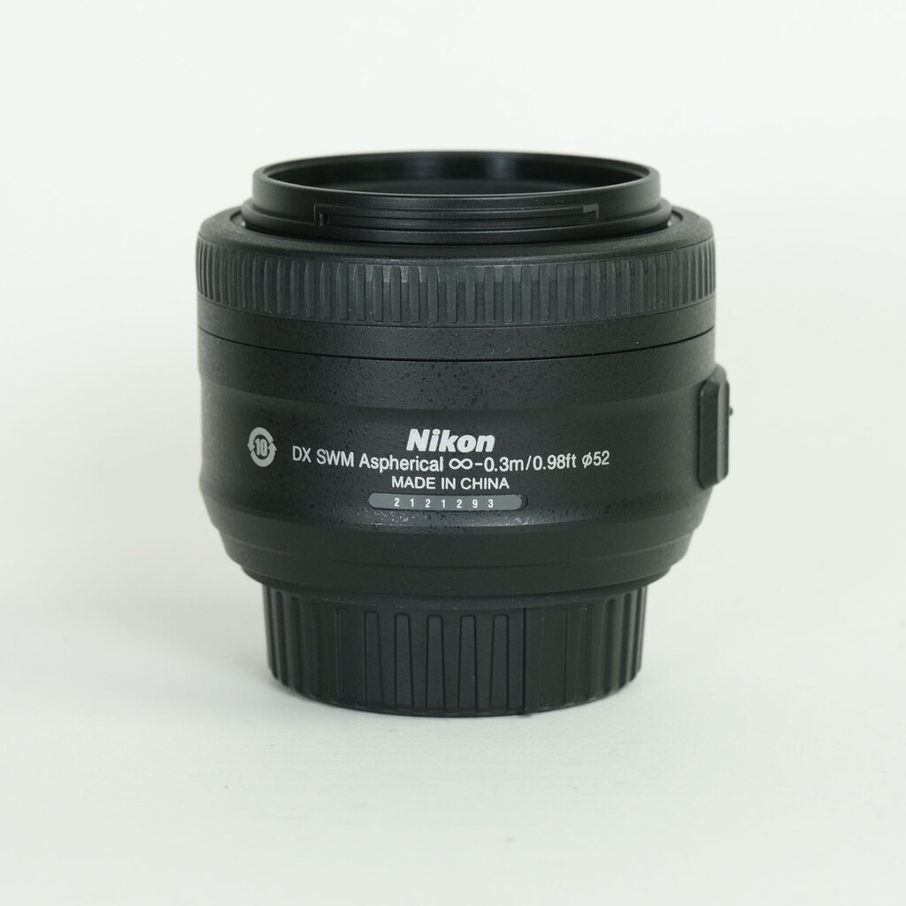 Nikon AF-S DX NIKKOR 35mm f/1.8G