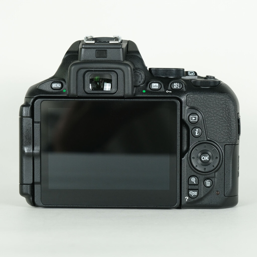 Nikon D5600 Nikon D5600