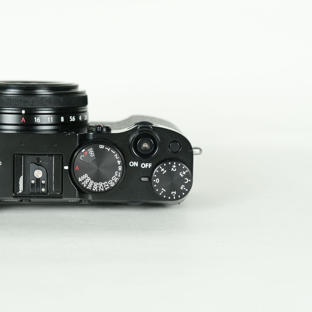 FUJIFILM X100V ブラック FUJIFILM X100V ブラック
