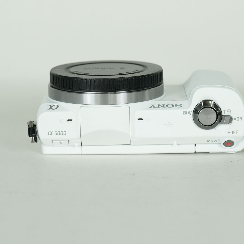 SONY α5000（ILCE-5000）の出品 | ONE SCENE（ワンシーン）