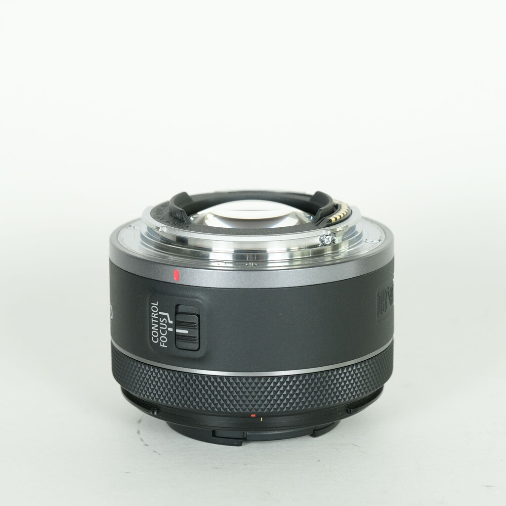 Canon RF16mm F2.8 STM