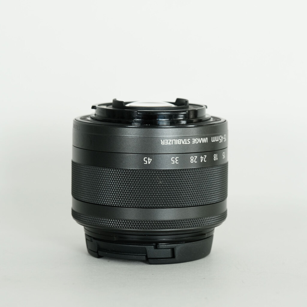 Canon EF-M15-45mm F3.5-6.3 IS STM
