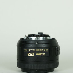 Nikon AF-S DX NIKKOR 35mm f/1.8G