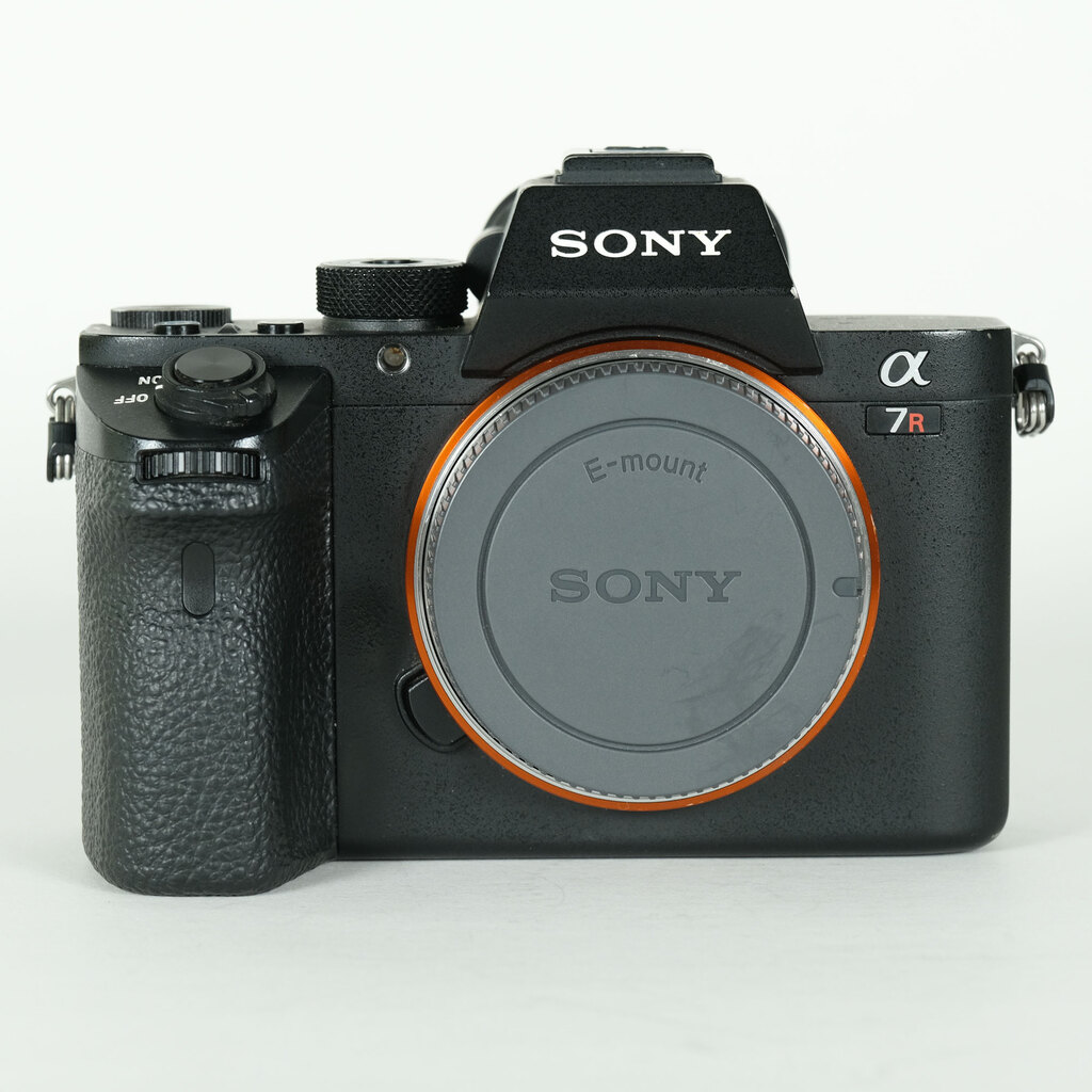 SONY α7R II(ILCE-7RM2) SONY α7R II(ILCE-7RM2)