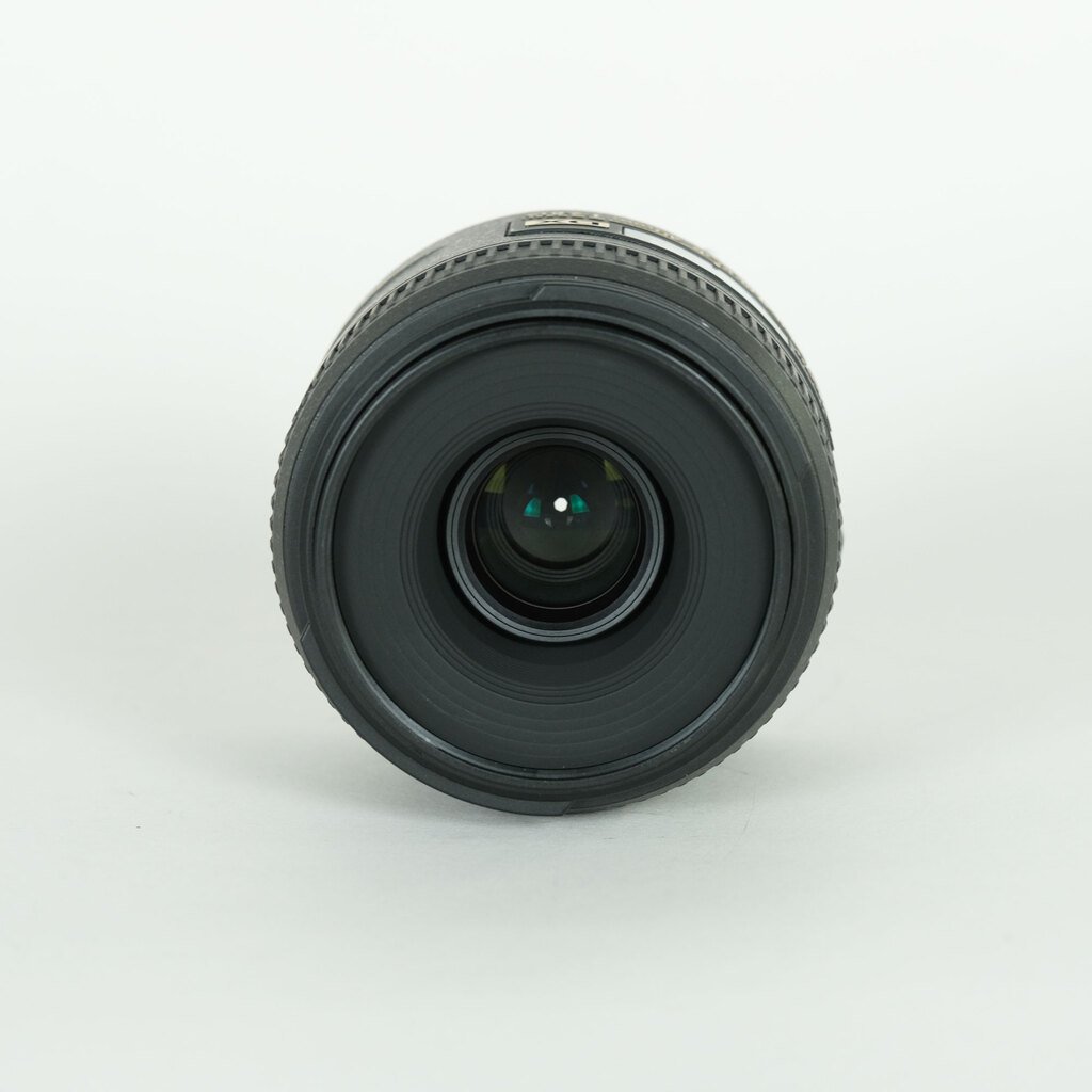 Nikon AF-S DX Micro NIKKOR 40mm f/2.8G