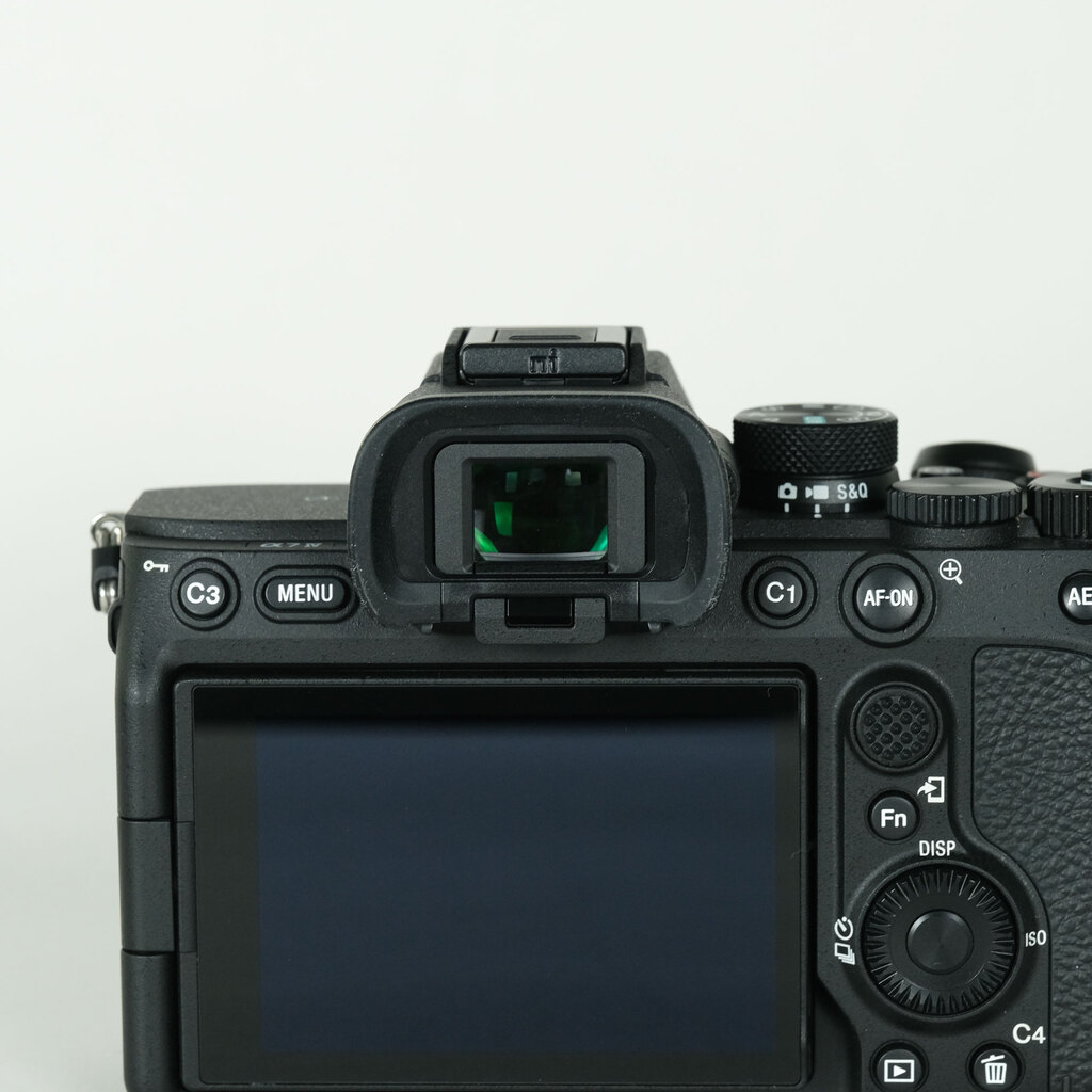 SONY α7 IV(ILCE-7M4) SONY α7 IV(ILCE-7M4)