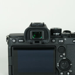 SONY α7 IV(ILCE-7M4) SONY α7 IV(ILCE-7M4)