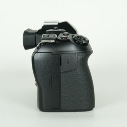 OLYMPUS OM-D E-M1 Mark III