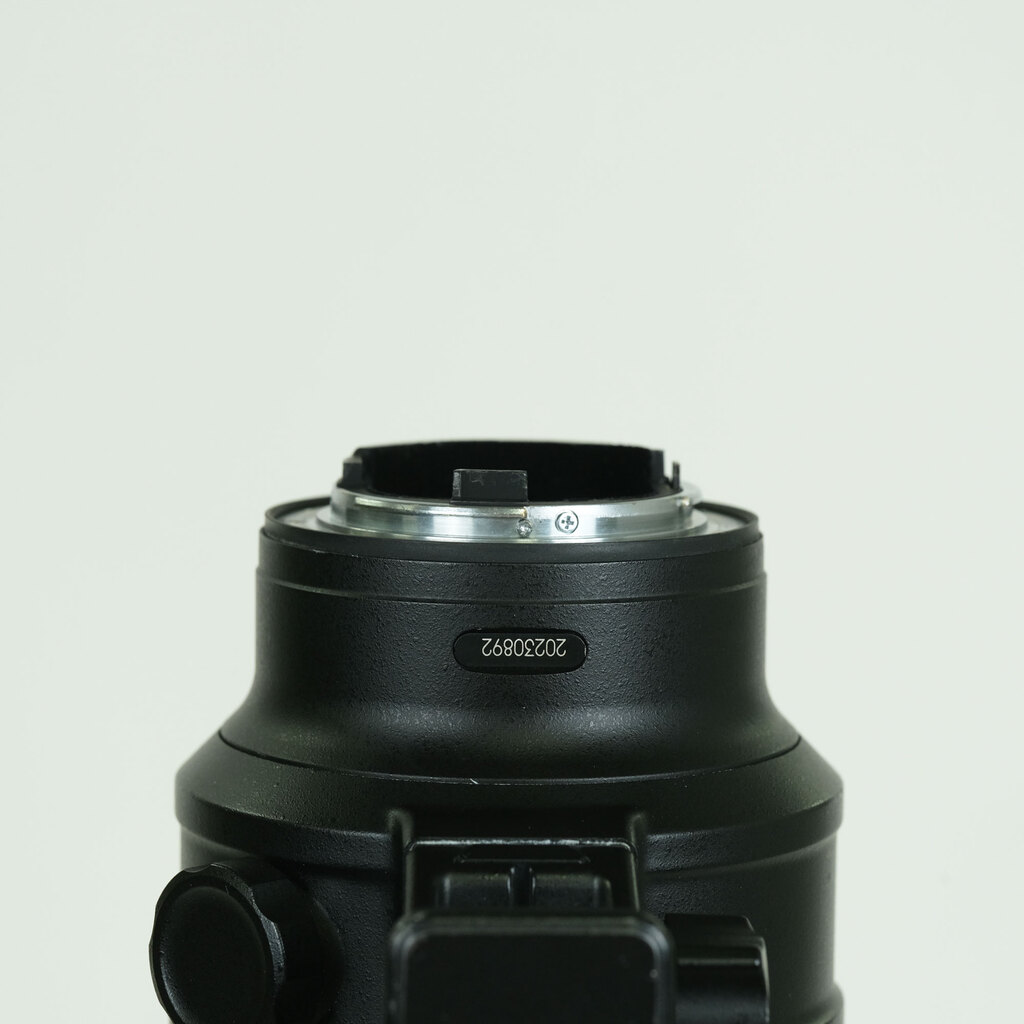 Nikon AF-S NIKKOR 70-200mm F2.8 G ED VR II Nikon AF-S NIKKOR 70-200mm F2.8 G ED VR II