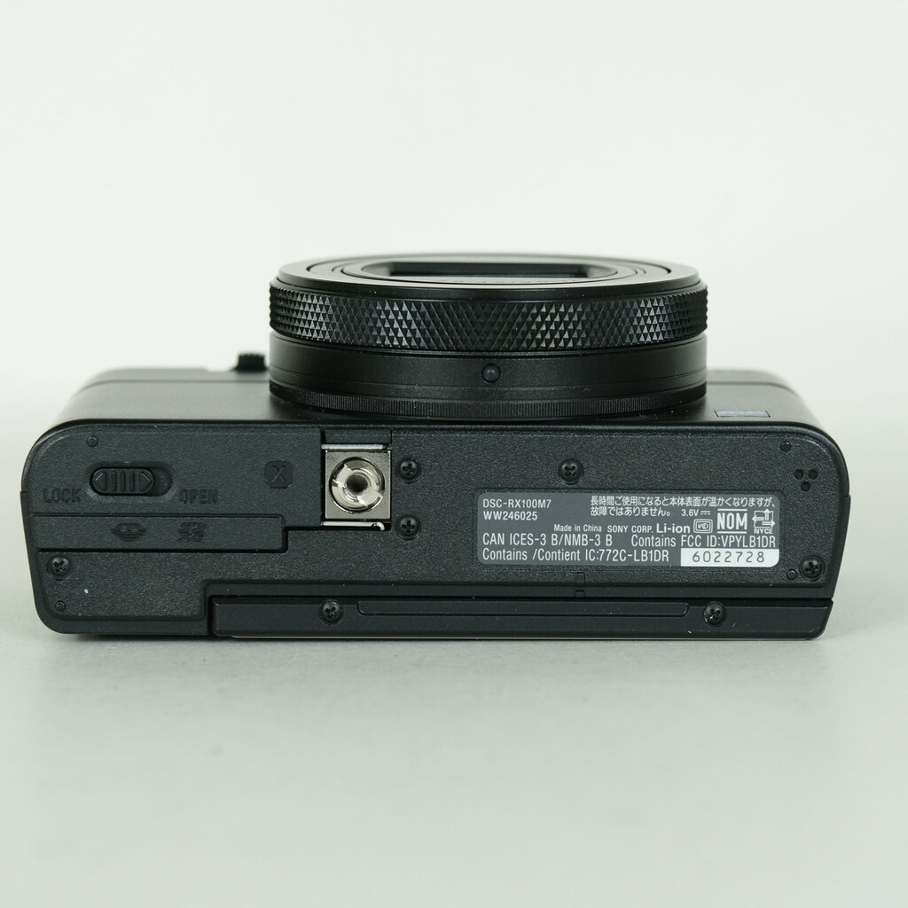 SONY Cyber-shot DSC-RX100M7G シューティンググリップキット SONY Cyber-shot DSC-RX100M7G シューティンググリップキット