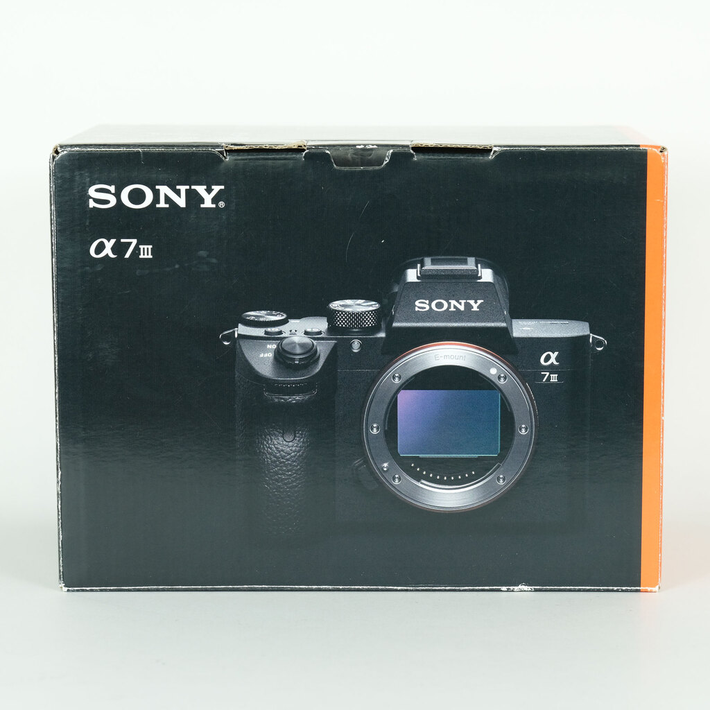 SONY α7 III(ILCE-7M3) SONY α7 III(ILCE-7M3)