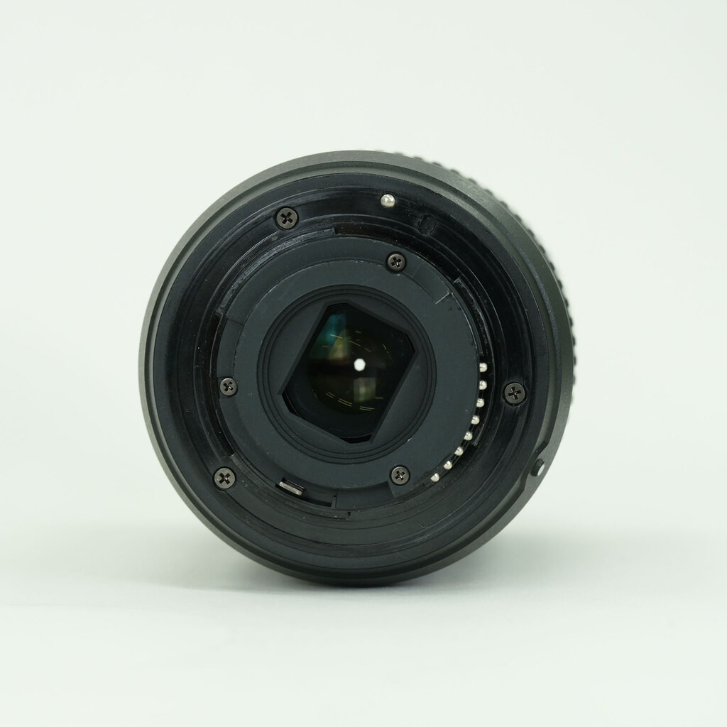Nikon AF-P DX NIKKOR 70-300mm f/4.5-6.3G ED VR Nikon AF-P DX NIKKOR 70-300mm f/4.5-6.3G ED VR