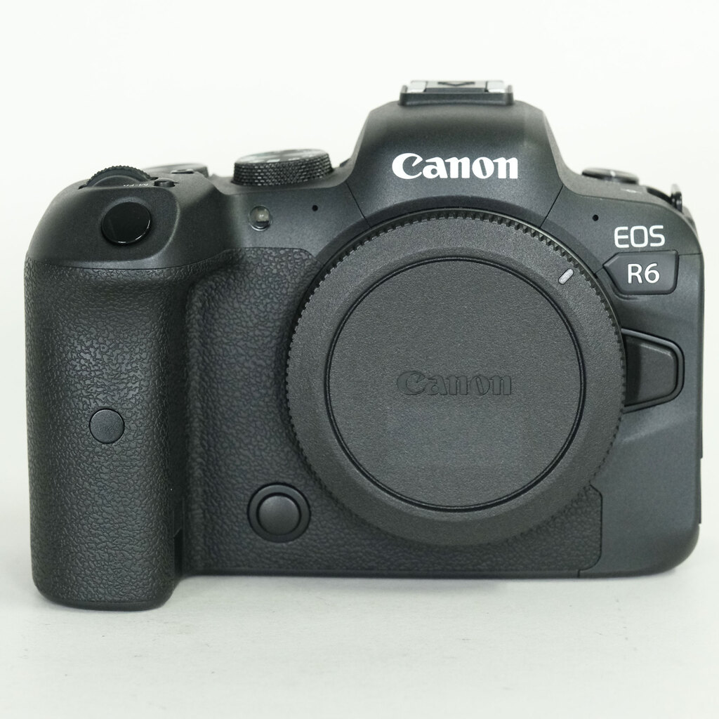 Canon EOS R6