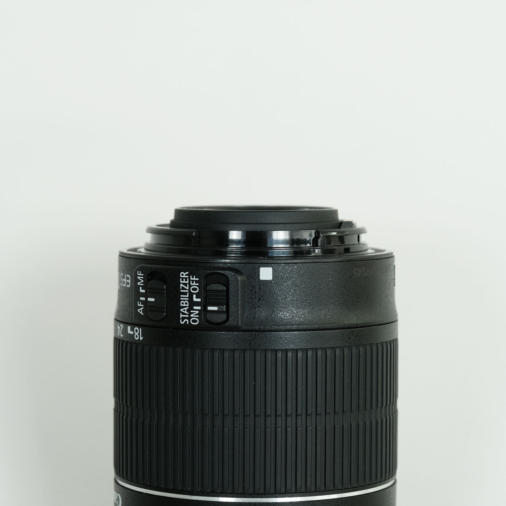Canon EF-S18-55mm F3.5-5.6 IS STM