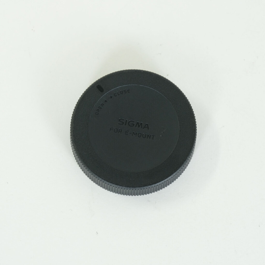 SIGMA A 19mm F2.8 DN (ソニーE用)　シルバー