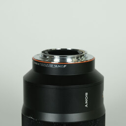 SONY Sonnar T* 135mm F1.8 ZA SAL135F18Z